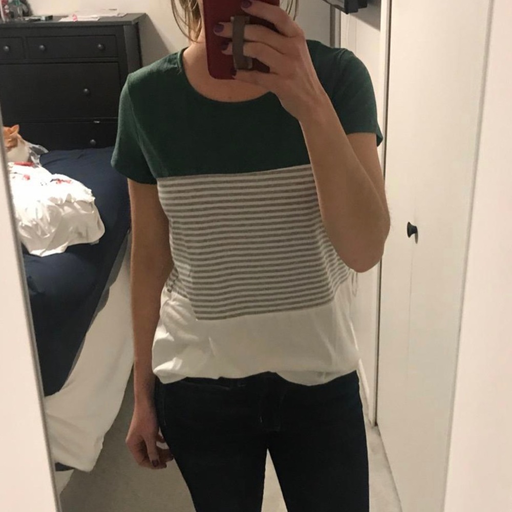 Set of 2 color block tee’s
